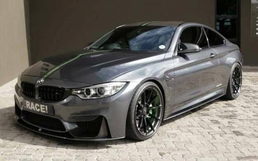 BMW M4 Coupe Gloss Black by RACE! on Vorsteiner Wheels (V-FF 102) '2017